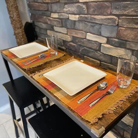 Brooklyn Spacious Space With Private Entrance, Bathroom, & Backyard - Full-Kitchen Нью-Йорк Экстерьер фото