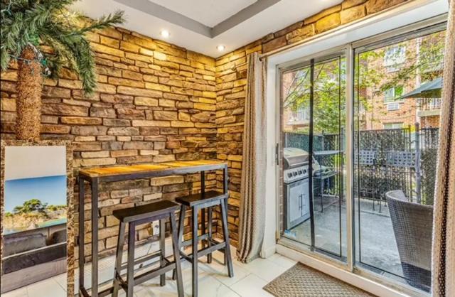 Brooklyn Spacious Space With Private Entrance, Bathroom, & Backyard - Full-Kitchen Нью-Йорк Экстерьер фото